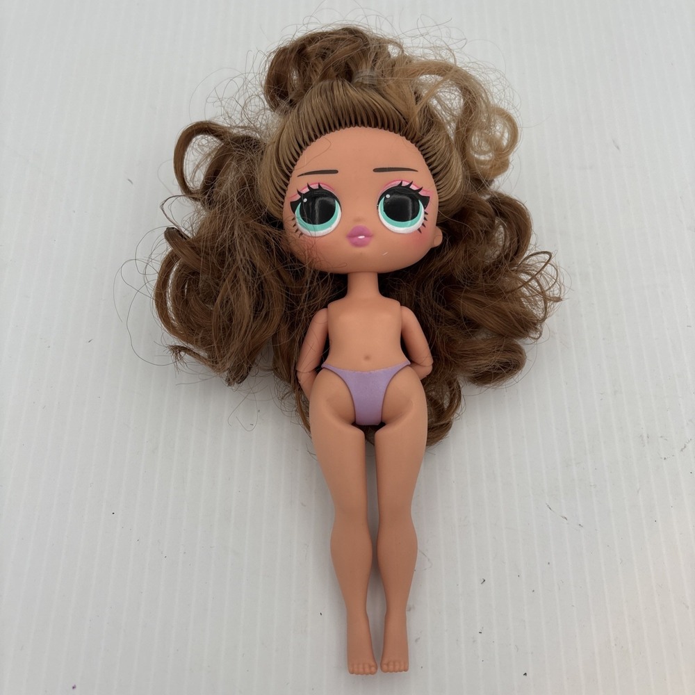 LOL SURPRISE Fashion Doll Fancy Gurl Brown Hair Green Eyes MGA Nude